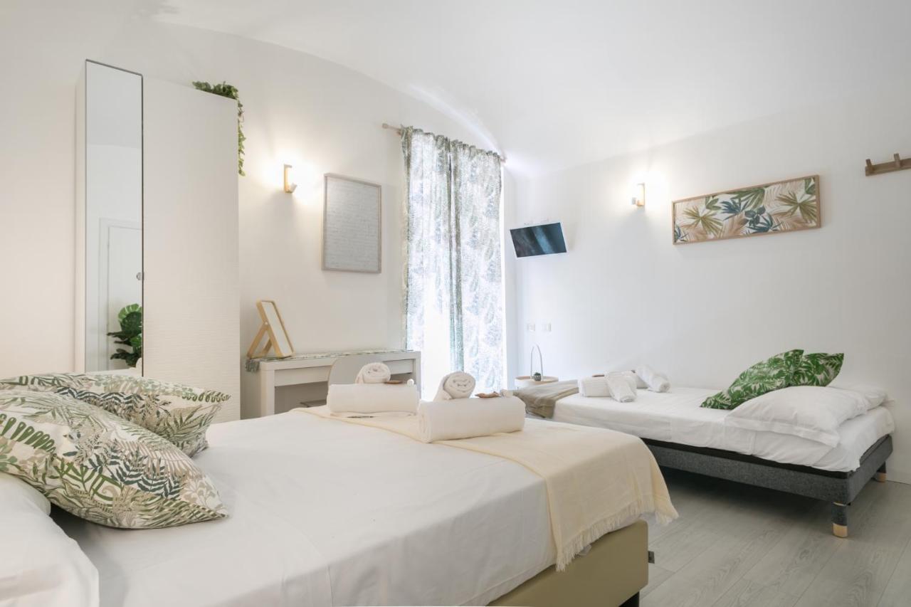White Candia Guesthouse Roma Ngoại thất bức ảnh