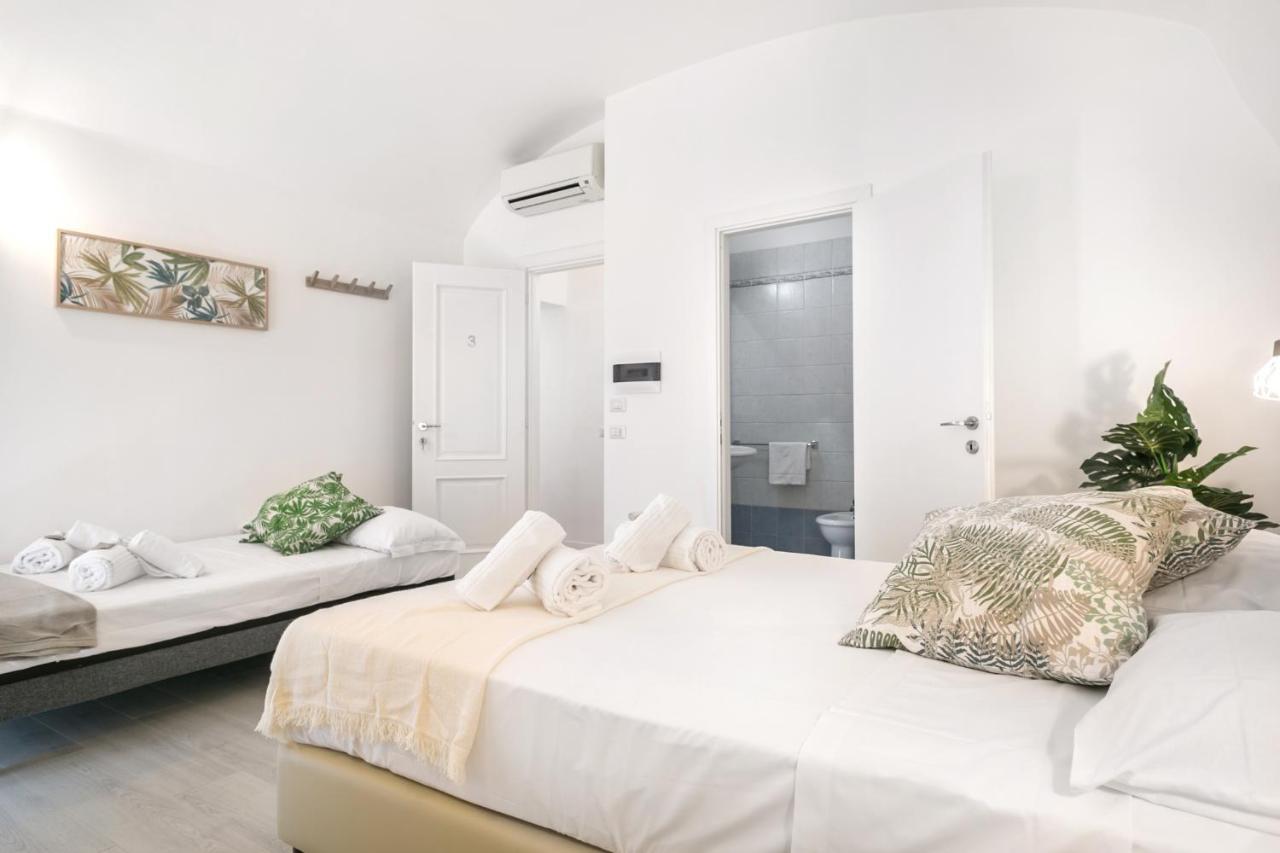 White Candia Guesthouse Roma Ngoại thất bức ảnh